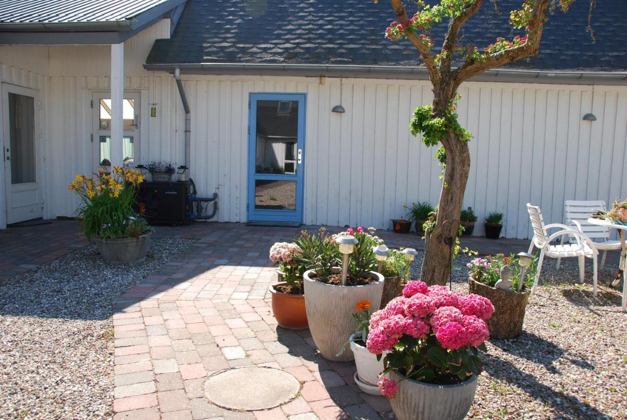 Quistgaarden Bed&Breakfast Spjellerup Exterior foto