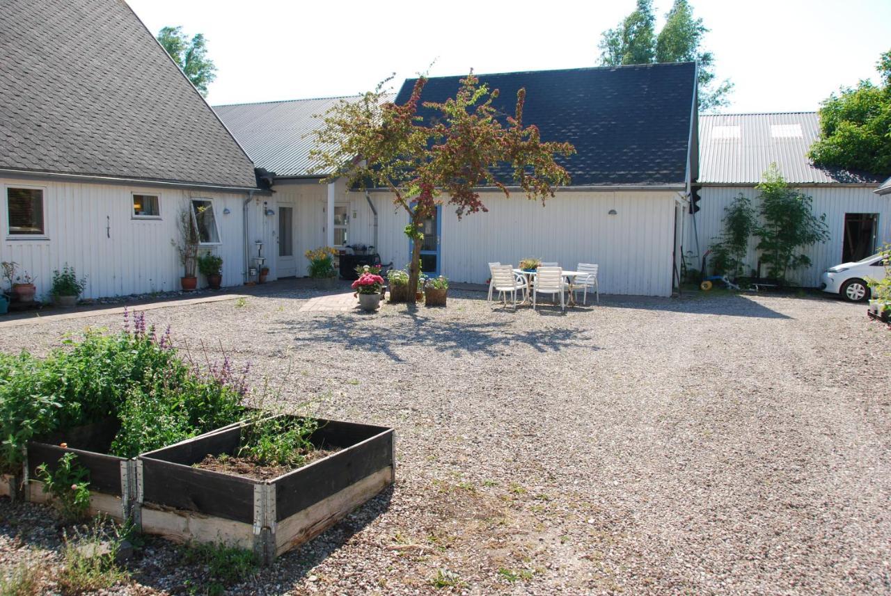 Quistgaarden Bed&Breakfast Spjellerup Exterior foto